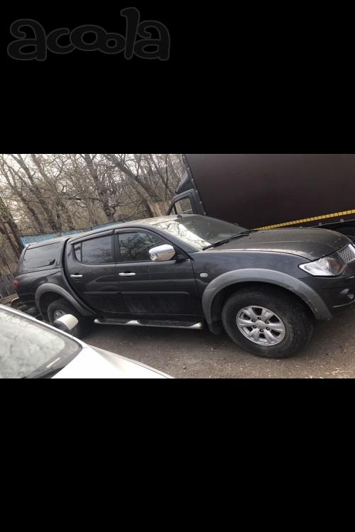 Легковой автомобиль MITSUBISHI L200, 2011 г.в.